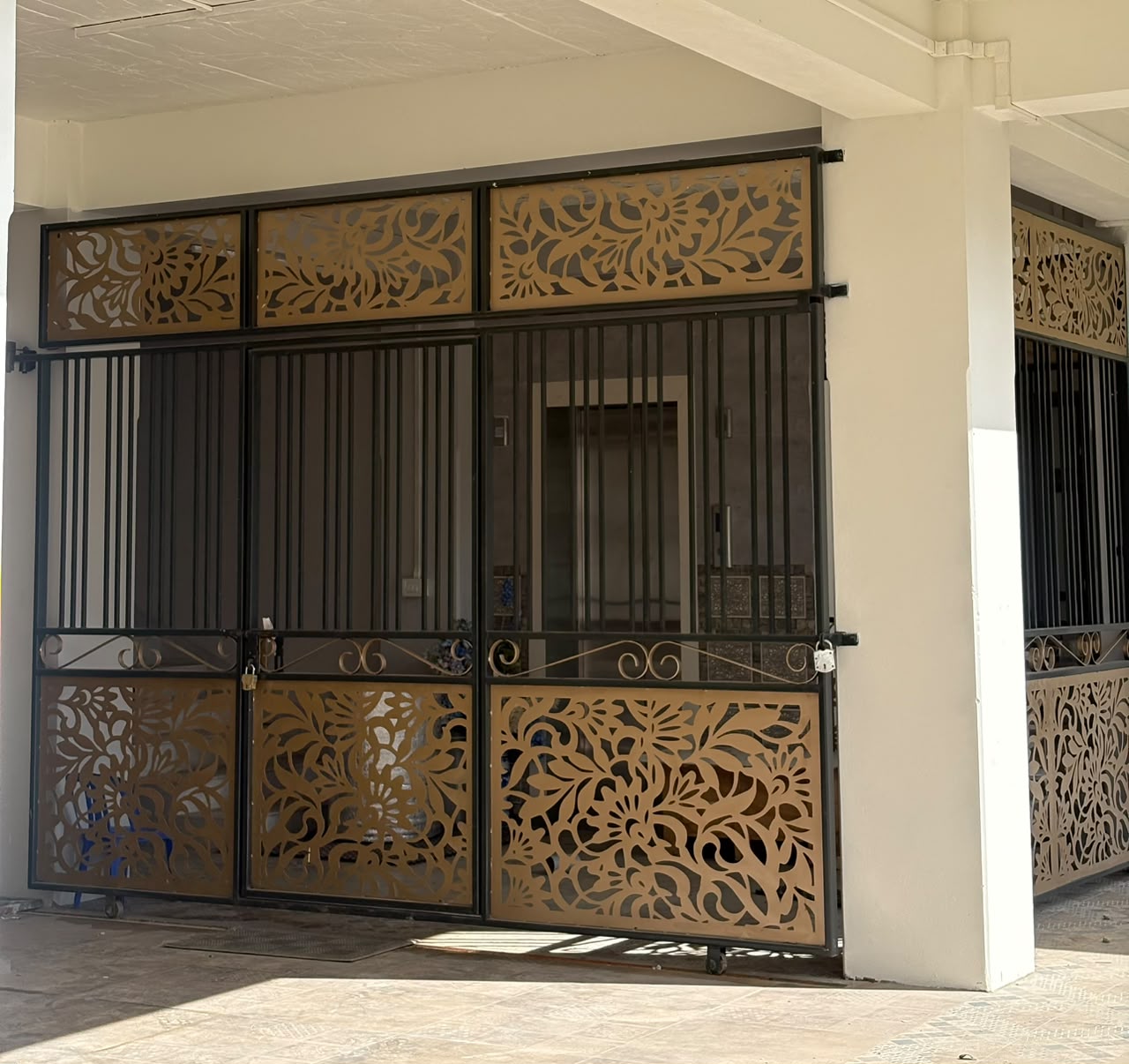 Laser-cut balcony façade screen — Laser-cut Panels & Art